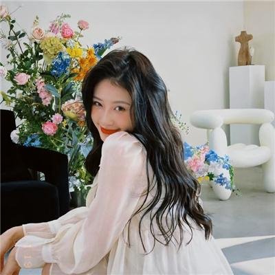明天、我会成为谁的女友 海报